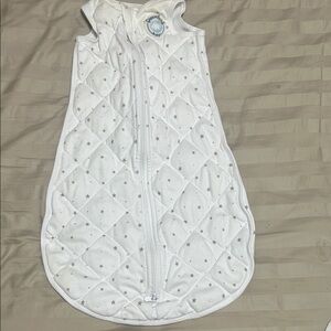 Cozy White Star-Patterned Baby Sleep Sack (S) 0-6 M 6-18lb